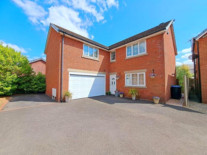5 Bedroom Detached House For Sale In No., Furlong Green, Thornton-Cleveleys, Lancs, FY5