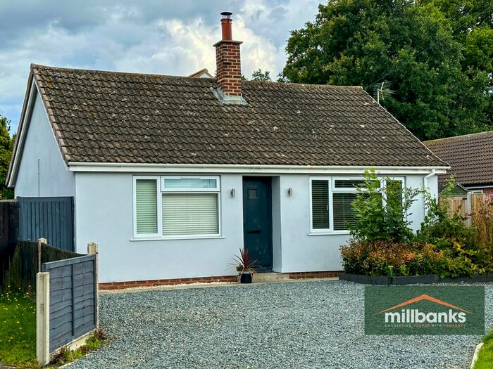 2 Bedroom Detached Bungalow For Sale In Well Close, Sparham, Norwich, Norfolk, NR9