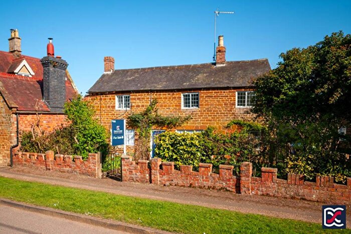 2 Bedroom Detached House For Sale In Hill View, Eydon, NN11