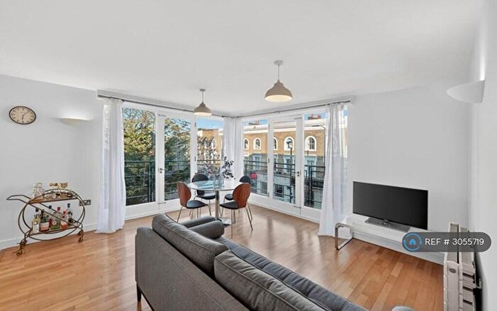 2 Bedroom Flat To Rent In Clephane Road, London, N1