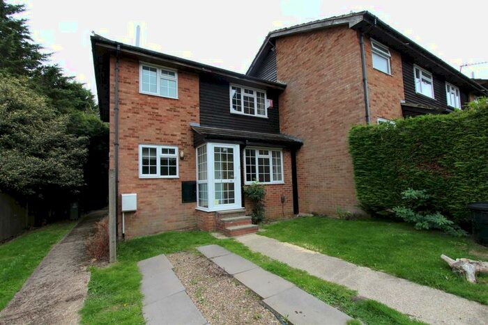 1 Bedroom House To Rent In Leesons Way, Orpington, BR5
