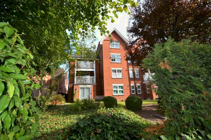 2 Bedroom Flat To Rent In Eastleigh, SO50