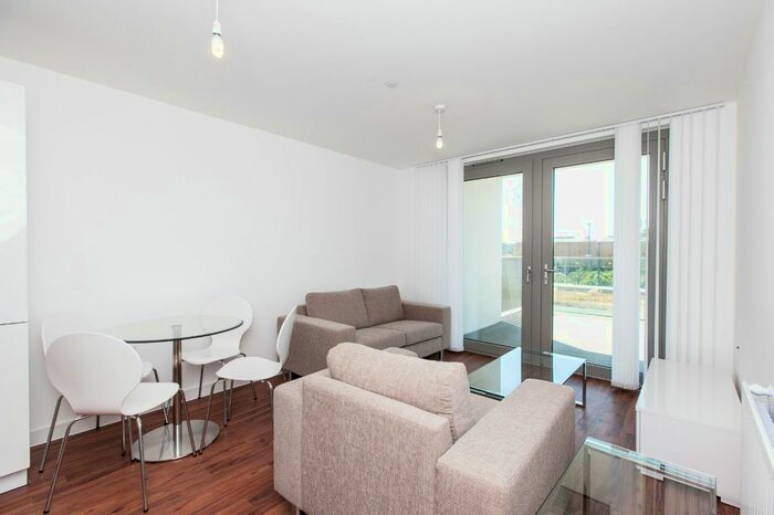 1 Bedroom Flat To Rent In Waterside Park, Waterside Heights, Royal Docks, E16