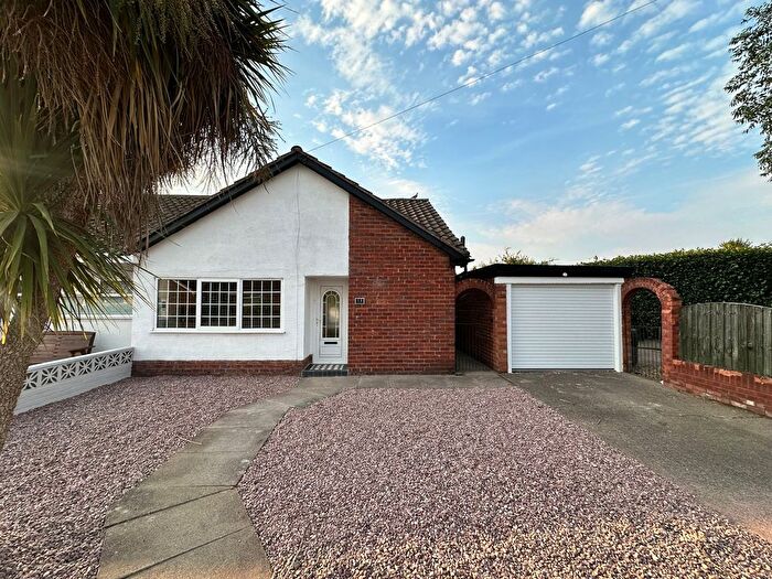 3 Bedroom Semi-Detached Bungalow For Sale In Osborne Road, Wrexham, LL11