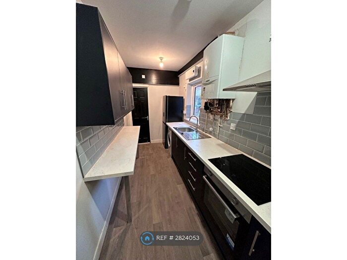 4 Bedroom Terraced House To Rent In Raymond Road, Leicester, LE3