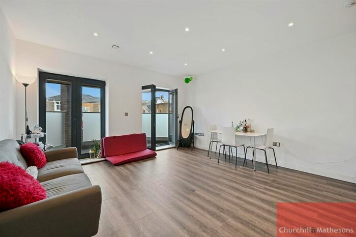 2 Bedroom Flat To Rent In Craven Park Road, London, NW10