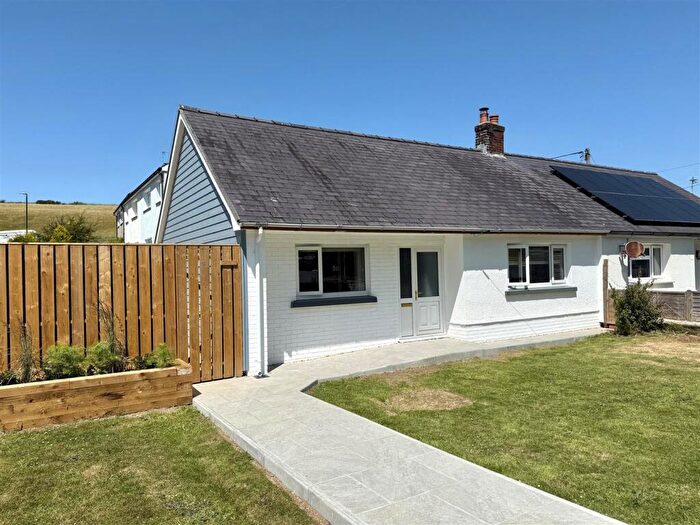2 Bedroom Bungalow For Sale In Parcyrhydd, Ciliau Aeron, Lampeter, SA48