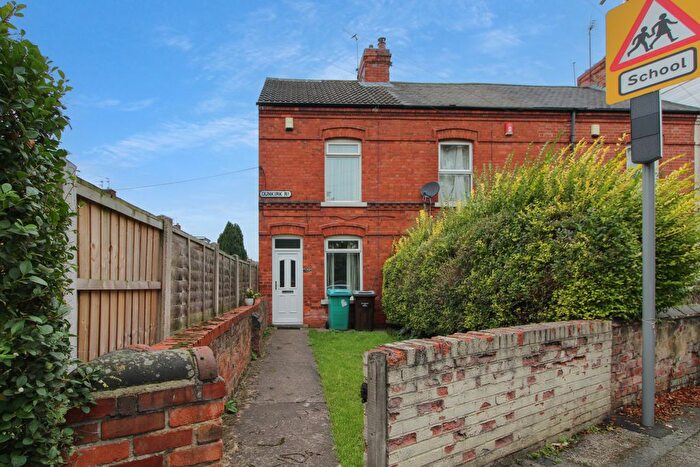 2 Bedroom End Of Terrace House To Rent In Dunkirk Road, Nottingham, NG7