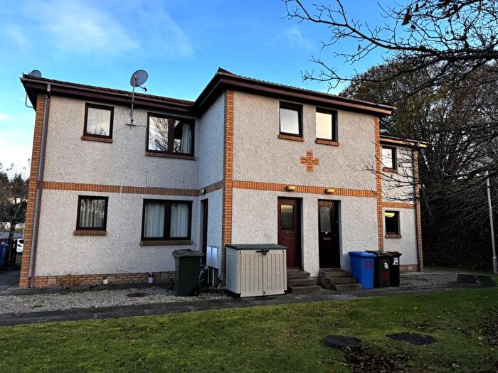 2 Bedroom Flat To Rent In Murray Terrace, Inverness, Smithton, IV2