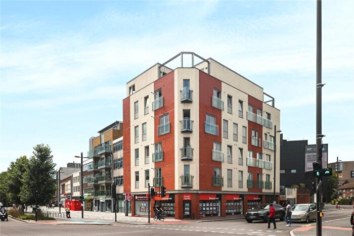 2 Bedroom Flat To Rent In The Grove, Stratford, London, E15