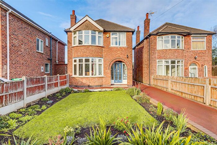 3 Bedroom Detached House For Sale In Trentham Gardens, Nottingham, Nottinghamshire, NG8