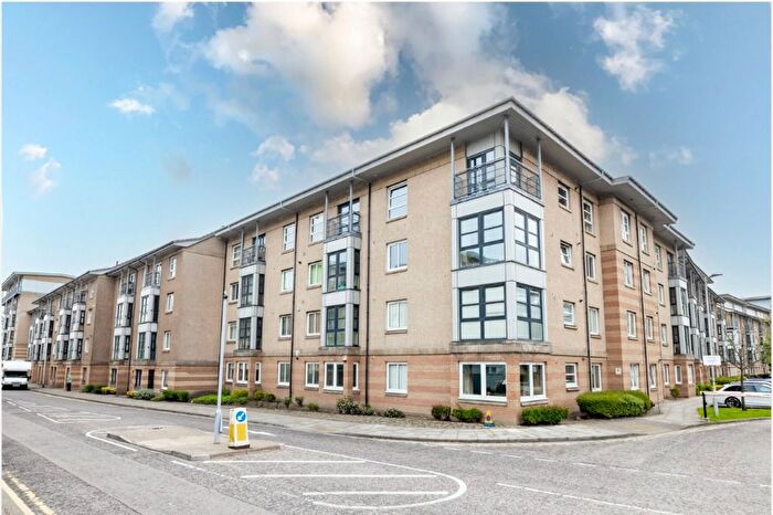 2 Bedroom Flat To Rent In Bannermill Place, City Centre, Aberdeen, AB24