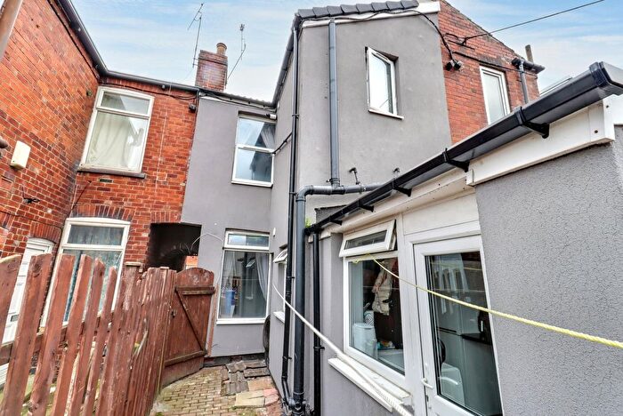 2 Bedroom Terraced House To Rent In Ellerton Road, Sheffield, S5