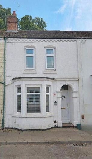 3 Bedroom Terraced House For Sale In Steene Street, Northampton, NN5