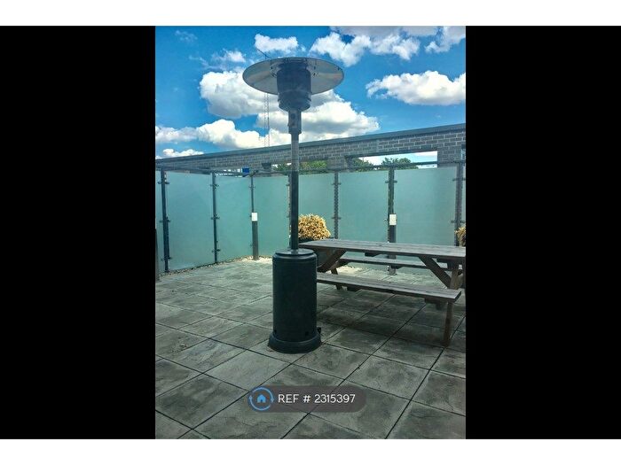 1 Bedroom Flat To Rent In Warwick Road, London, UB7