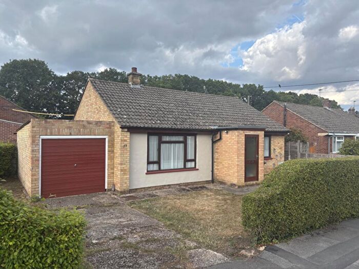 2 Bedroom Detached Bungalow For Sale In Shyshack Lane, Tadley, RG26