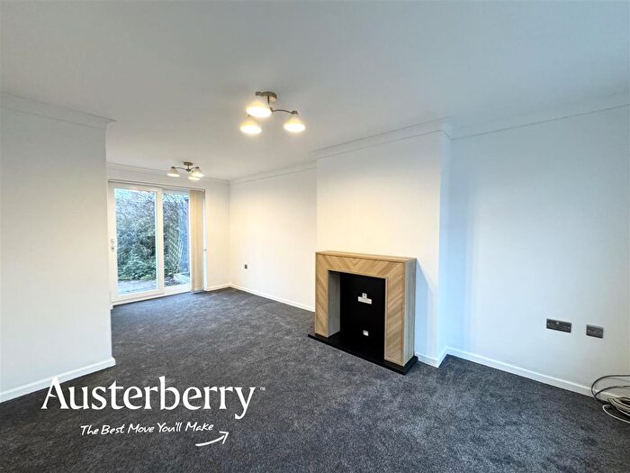 3 Bedroom Town House For Sale In Anchor Terrace, Longton, Stoke On Trent, ST3