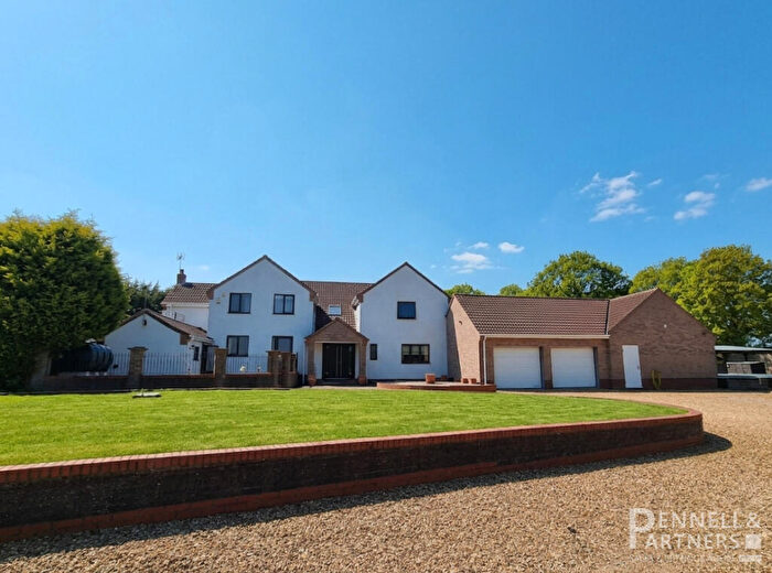 5 Bedroom Detached House For Sale In Drybread Road, Whittlesey, Peterborough, PE7