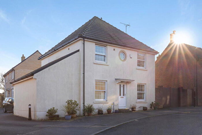 3 Bedroom Detached House For Sale In School Drive, Crossways, DT2