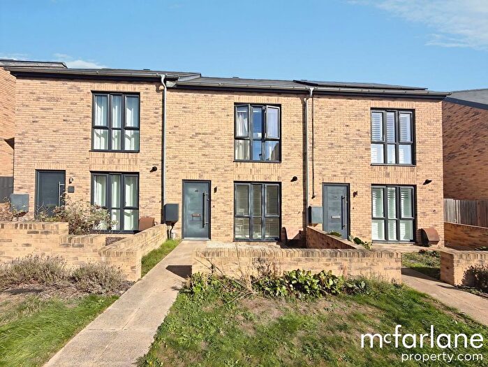 2 Bedroom Terraced House For Sale In Trevelyan Road, Swindon, SN3