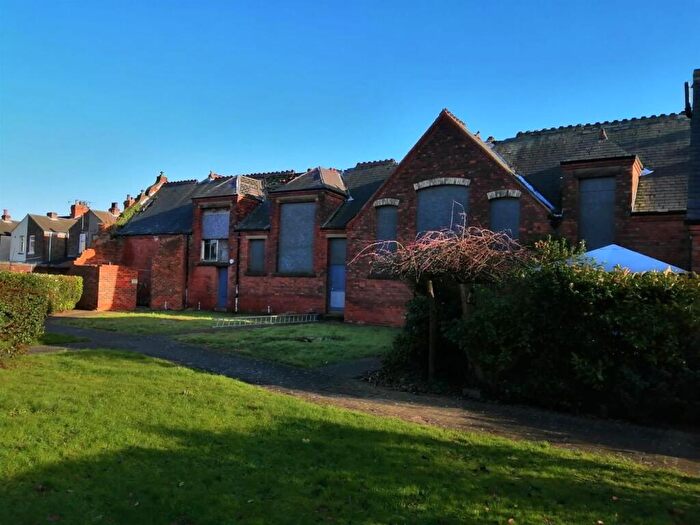 14 Bedroom Detached House For Sale In Valentine Court, Cleethorpes, N. E. Lincs, DN35