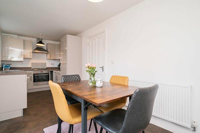 3 Bedroom Semi-Detached House For Sale In Warwick Crescent, Buckshaw Village, PR7