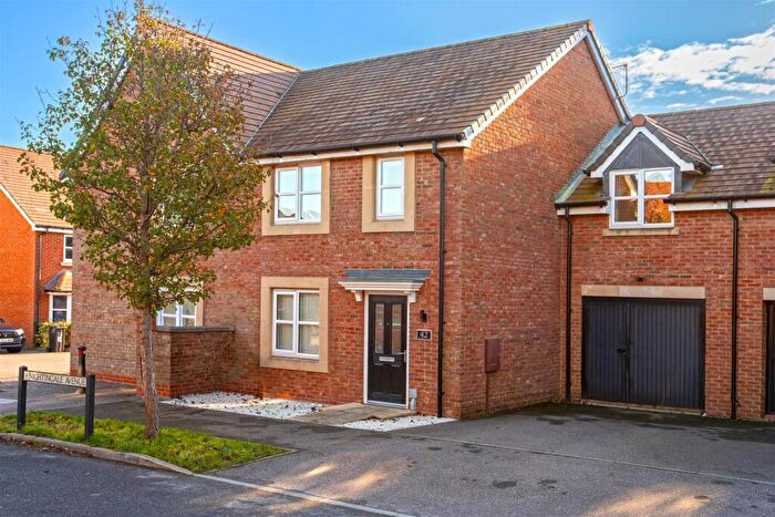 4 Bedroom Semi Detached House For Sale In Nightingale Avenue, Goring-By-Sea, Worthing, BN12