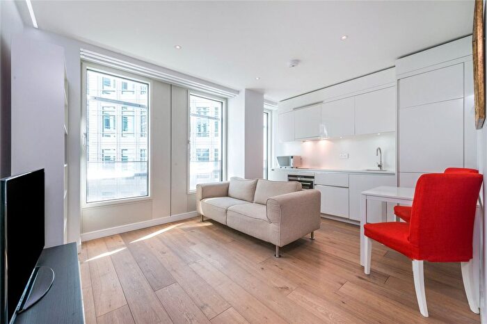 1 Bedroom Flat For Sale In Central St. Giles Piazza, Covent Garden, WC2H
