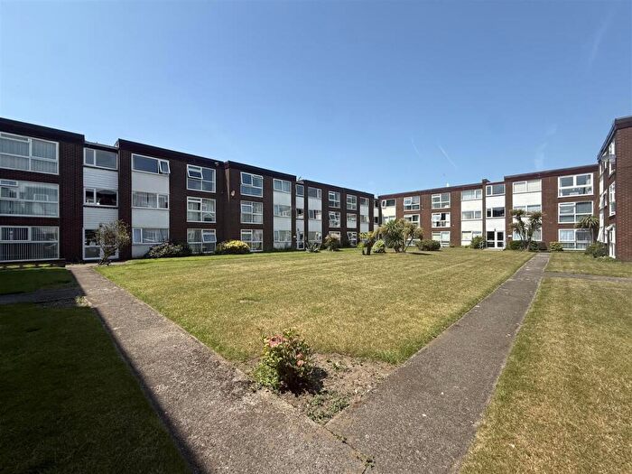 2 Bedroom Apartment To Rent In St Leonards Court, Fleet Street, Lytham St. Annes, FY8