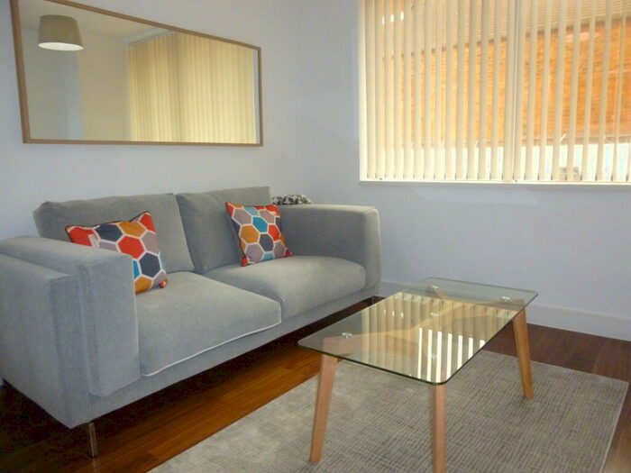 1 Bedroom Apartment To Rent In Hagley Road, B16