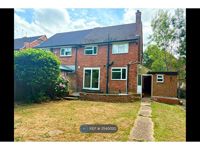 3 Bedroom Semi-Detached House To Rent In Poplars Close, Watford, WD25