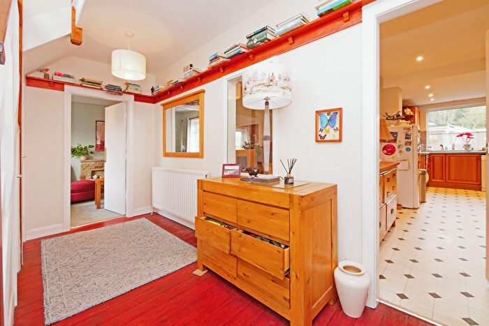 4 Bedroom Detached House For Sale In Lorraine Avenue, Elvington, York, YO41