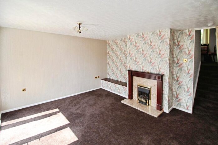 3 Bedroom End Of Terrace House For Sale In Constable Close, Stanley, Durham, DH9