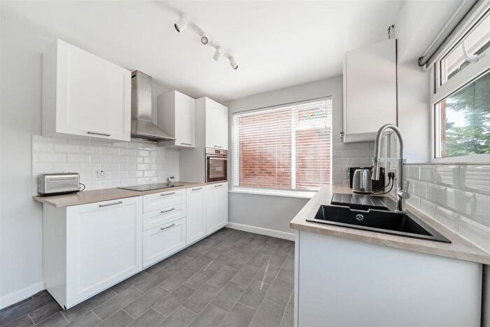 2 Bedroom Detached Bungalow For Sale In Everest Road, Rugby, CV22