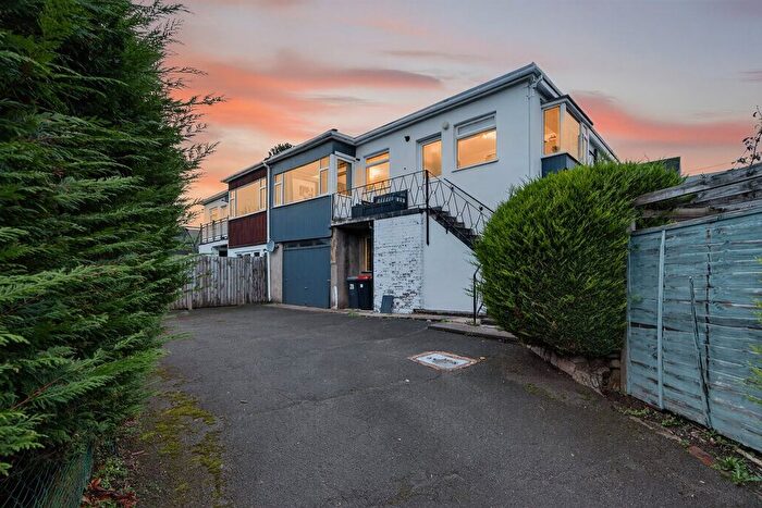 2 Bedroom Bungalow For Sale In Clougha Avenue, Halton, Lancaster, LA2