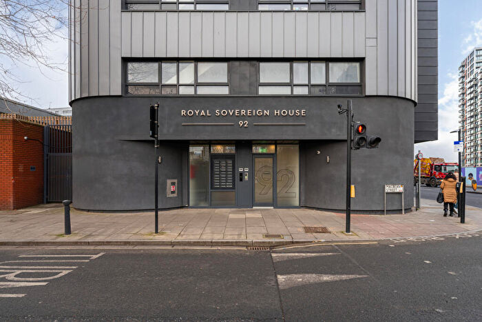 2 Bedroom Duplex To Rent In Royal Sovereign House, Beresford Street, Woolwich, Greenwich, SE18