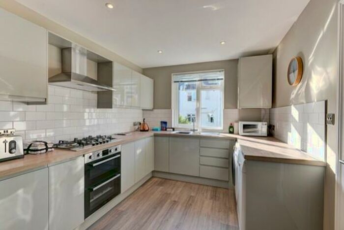 6 Bedroom Terraced House To Rent In Bear Road, Brighton, East Sussex, BN2