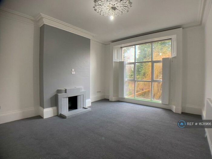 1 Bedroom Flat To Rent In Thorburn Road, Wirral, CH62