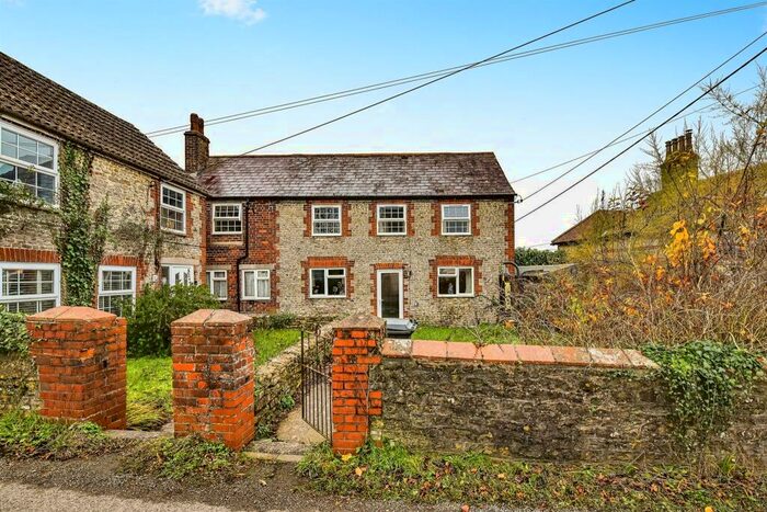 2 Bedroom Apartment For Sale In Lane End, Corsley, Warminster, BA12