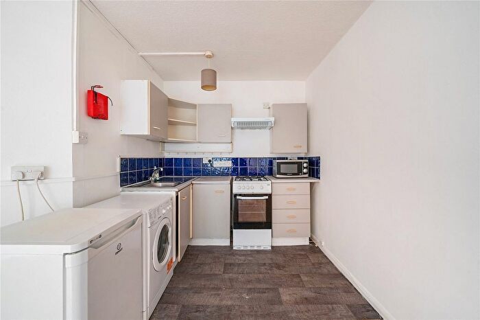 1 Bedroom Flat To Rent In Junction Road, Tufnell Park, London, N19