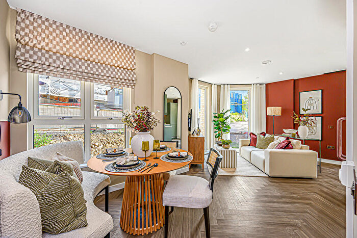 Studio For Sale In Twyford Abbey Road, London, NW10