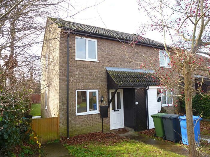 2 Bedroom House To Rent In Harebell Way, Lowestoft, NR33