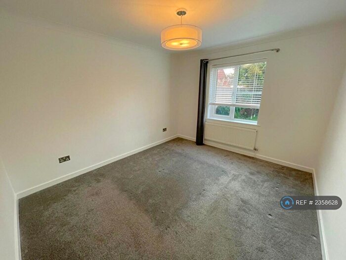 2 Bedroom Bungalow To Rent In Turnberry Drive, Woodhall Spa, LN10