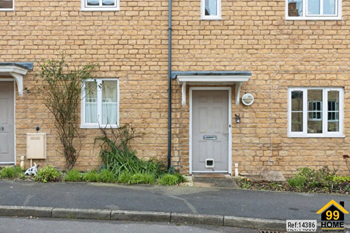 2 Bedroom Maisonette For Sale In Knapps Crescent, Woodmancote, Cheltenham, GL52