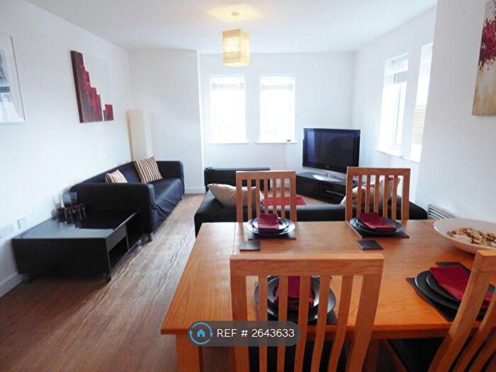 2 Bedroom Flat To Rent In Louisiana Drive, Warrington, WA5
