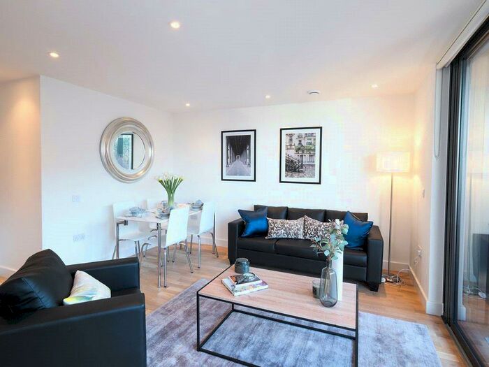 1 Bedroom Apartment To Rent In Burgess Springs, Chelmsford, CM1