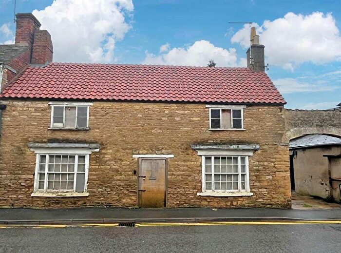Semi Detached House For Sale In High Street, Market Deeping, Peterborough, PE6
