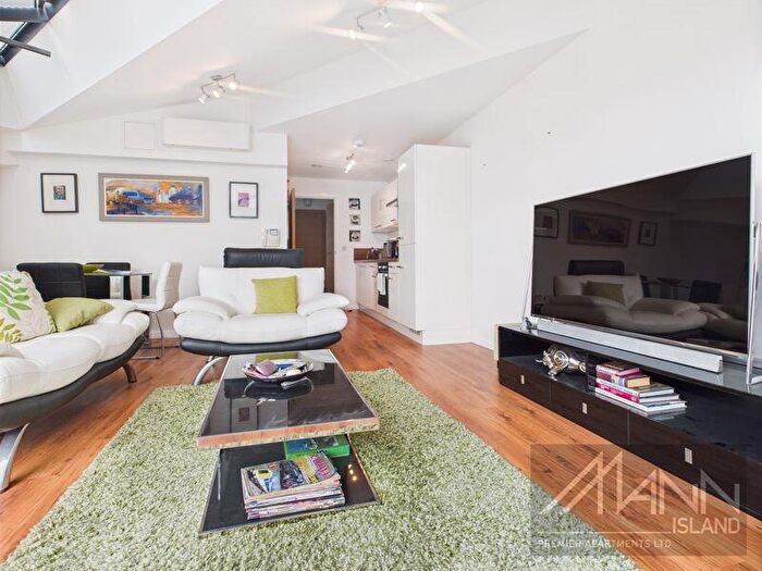 2 Bedroom Apartment To Rent In Mann Island, Liverpool, L3