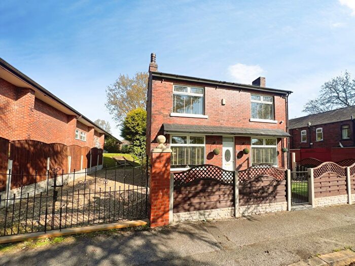 3 Bedroom Detached House For Sale In Parkside Street, Tonge Park, BL2