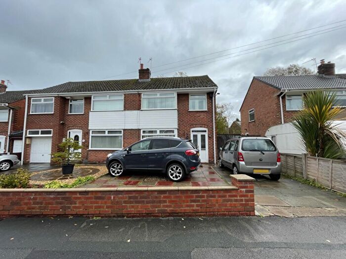 3 Bedroom Semi-Detached House For Sale In Marians Drive, Ormskirk, Lancashire, L39